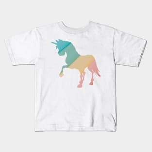 Colourful pastel rainbow unicorn Kids T-Shirt